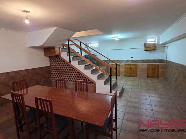 MAGNIFICO CHALET INDIVIDUAL EN GAMARRA