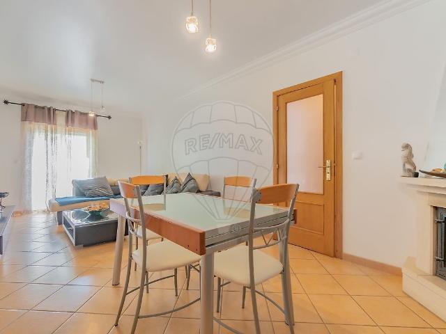 Magnífico Apartamento T2 De 116 m2 Com Parqueamento Privativ. 116m² da Lourinhã e Atalaia