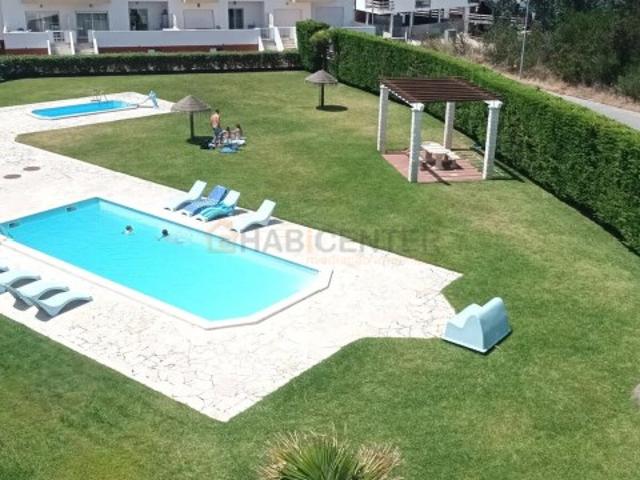 Magnifico apartamento T2 em prédio com piscina