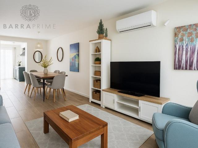 Magnífico apartamento T3 com jacuzzi, piscina e lugar de est. 98m² Quarteira