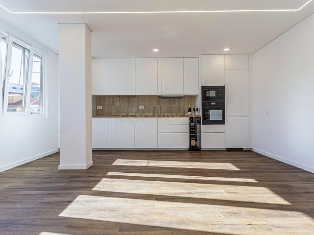 Magnífico apartamento T3 em Montalvão, Setúbal