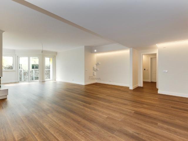Magnifico apartamento T3 inteiramente remodelado e equipado. 0m² Parque Das Nações