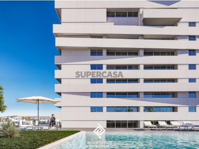Magnífico apartamento T4 em Ramalde, Porto