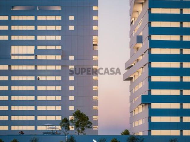 Magnífico apartamento T4 em Ramalde, Porto