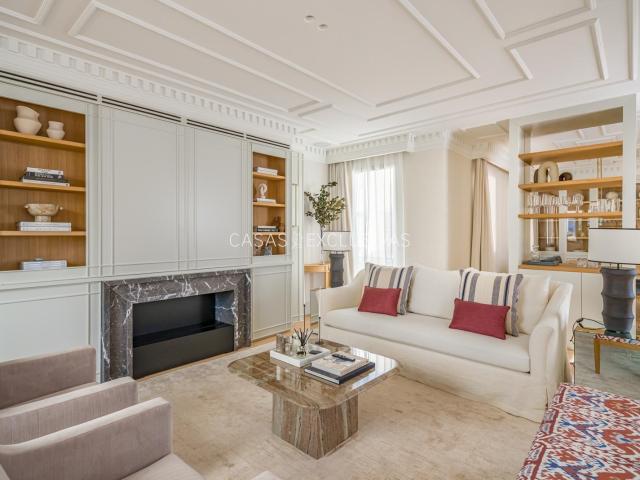 Magnífico ático de 270 m² en el corazón de Madrid, en el barrio de Recoletos, con una espectacular terraza de 41 m²