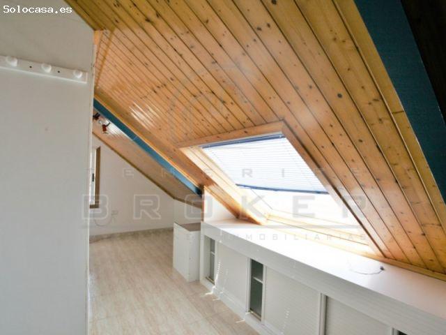 Magnífico ático duplex con estupendas vistas al mar y Teide