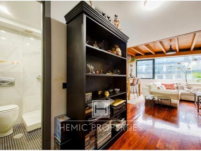 Magnífico loft reformado a dos alturas