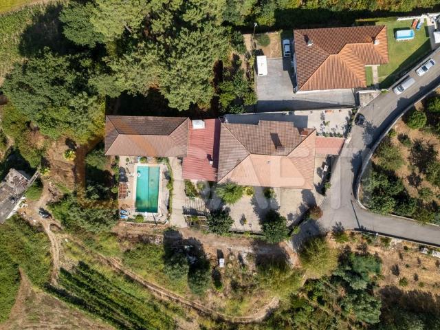 Magnifico Solar 700m² Cambeses