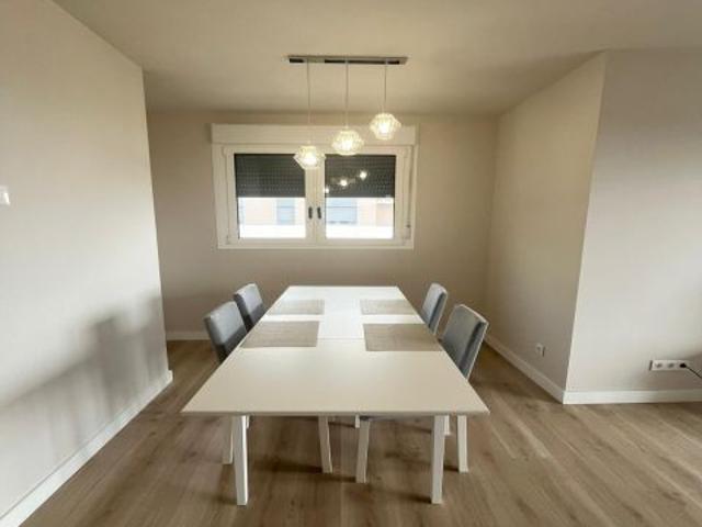 Magnífico piso amueblado a estrenar en edificio de obra nueva moderno y funcional. por 7 Palmas