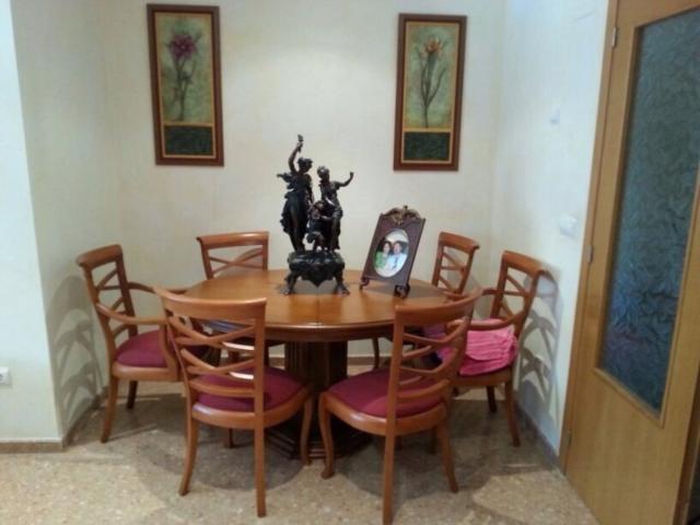 MAGNIFICO PISO EN VENTA MUY LUMINOSO Y AMPLIO ZONA TRAVALON
