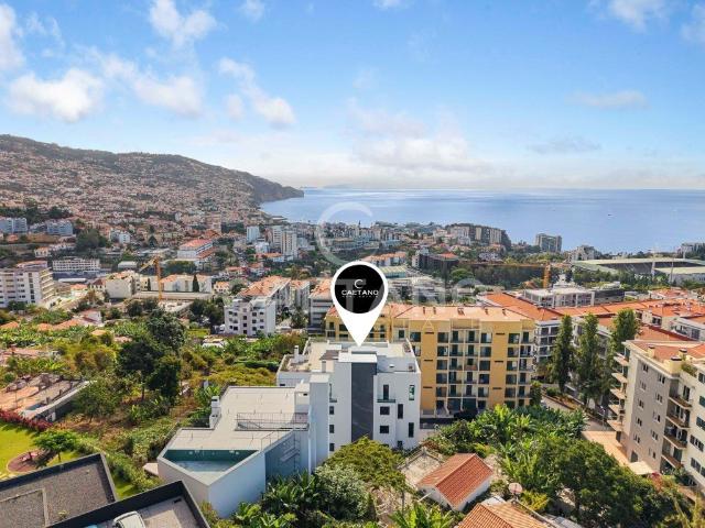Magnífico T2 perto do centro do Funchal 81m² São Martinho