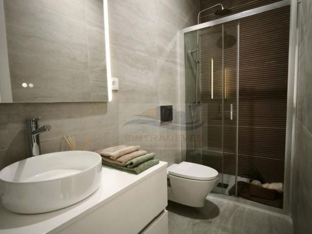 Magnífico T3 Remodelado com Acabamentos de Qualidade | Penha de França