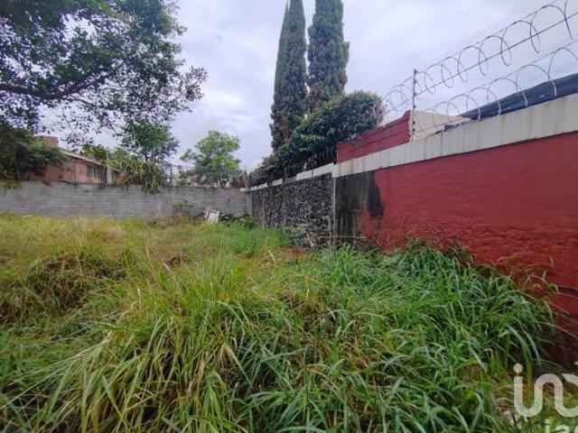 Magnífico Terreno bardeado en Vista Hermosa