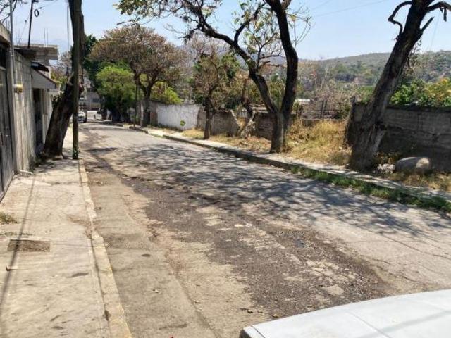 MAGNIFICO TERRENO COMERCIAL