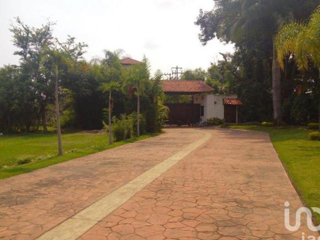 Magnífico Terreno en Venta en José Parres, Dentro de Condominio con Amenidades y Seguridad