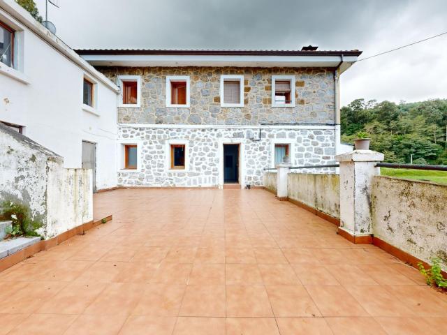 MAGNÍFICA CASA CON 51.000 METROS DE TERRENO EN PUTXETA
