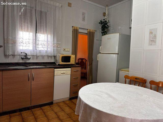 MAGNIFICA CASA CON DOS VIVENDAS EN PINEDO A 300MTS DEL MAR