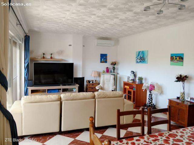 Magnífica casa con jardín a 250 metros del mar