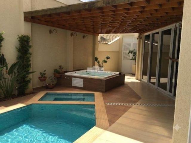 Magnifica Casa de Luxo Condominio Fechado em Aracatuba