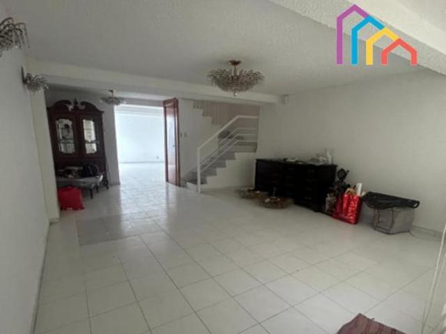Magnífica Casa en Venta Dolores Guerrero, Coyoacán, CDMX