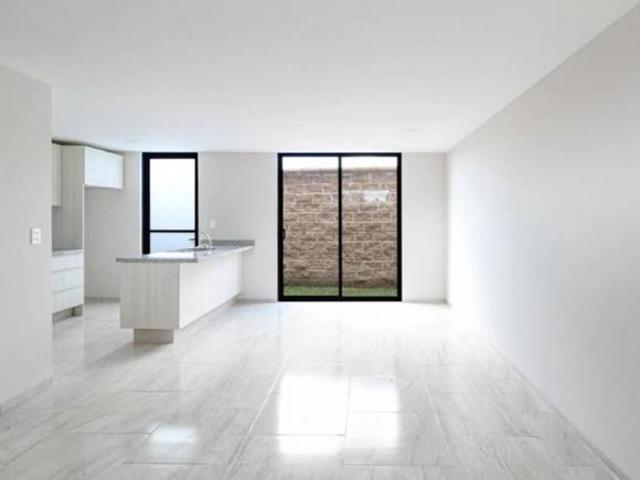 Magnifica Casa en Venta, Residencial Parque Real, Cuautlancingo