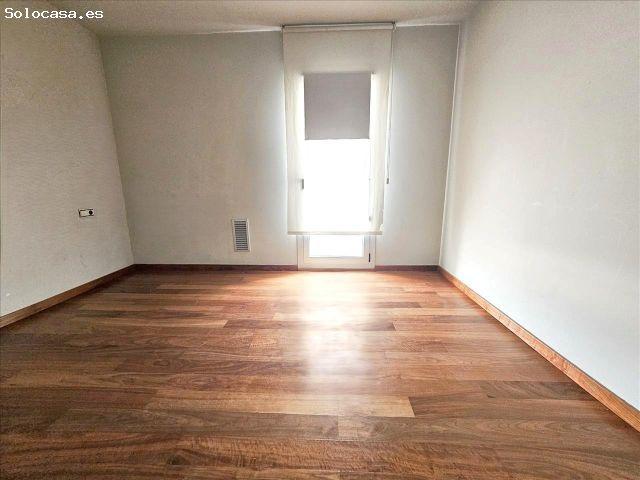 MAGNÍFICA CASA EN CANOVELLES