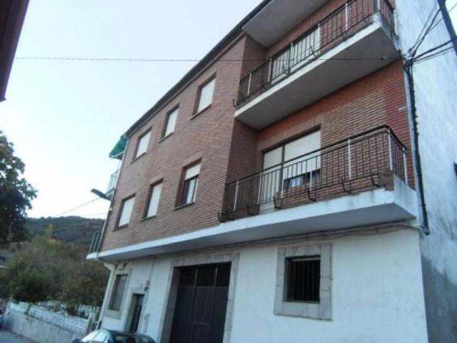 MAGNIFICA CASA EN CORULLÓN, IDEAL PARA TURISMO RURAL