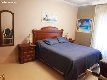 Magnífica casa familiar con grandes espacios, terraza y zona polivalente