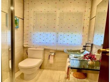 Magnífica casa independiente en Sant Just Desvern – ideal para dos familias