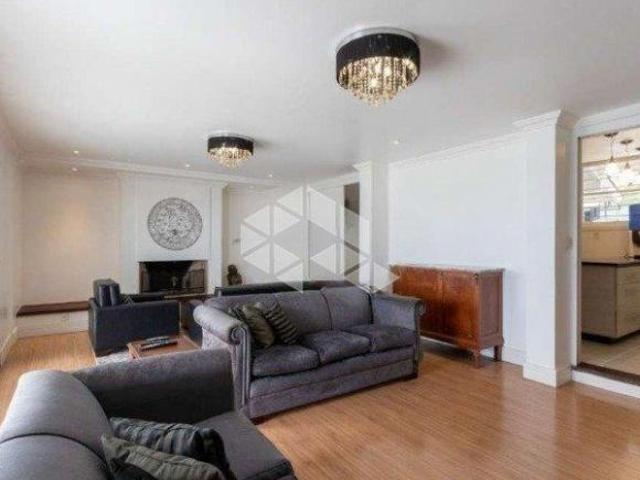 Magnífica casa no bairro Vila Conceição