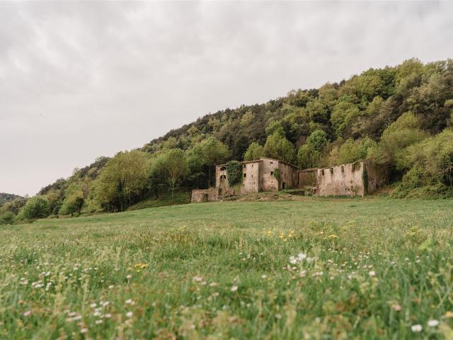 Magnífica finca en pleno corazón del Parque Natural de la Z. 1450m² Sant Aniol de Finestres