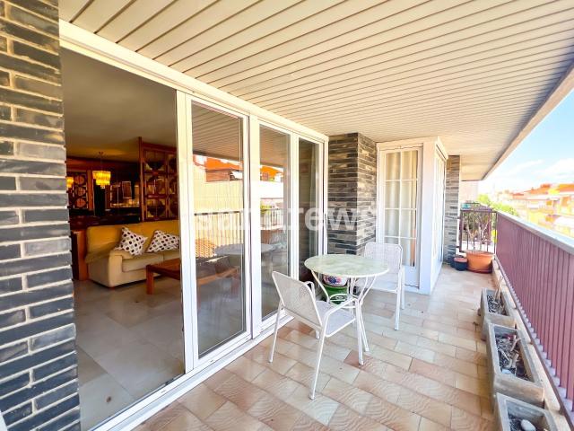 ¡Oportunidad única en pleno centro de Figueres! Amplio piso. 149m² Figueres