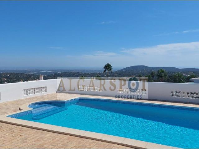 Magnífica Moradia V4 com Piscina e Vista Mar em Santa Bárbar. 192m² Santa Bárbara De Nexe