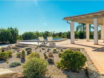 Magnifica moradia com vistas, piscina e largo terreno 226m² São bento do cortiço e de santo estevão