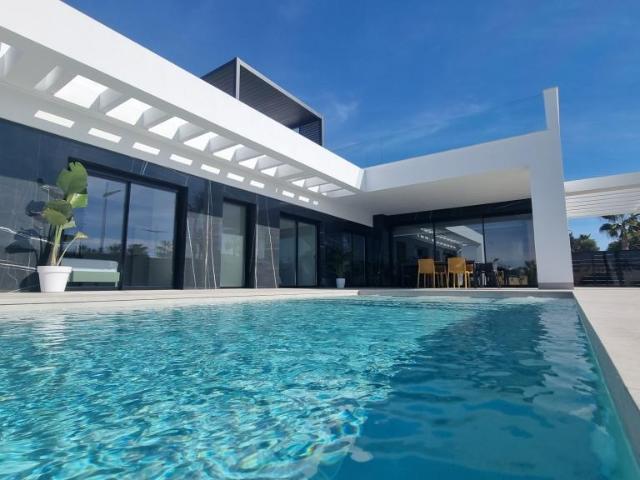 Magnífica planta baja nueva La Finca Golf 123m² Torrevieja