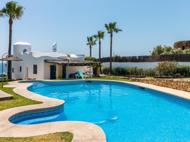 Magnífica propiedad muy cerca de Sotogrande con vistas panorámicas al mar