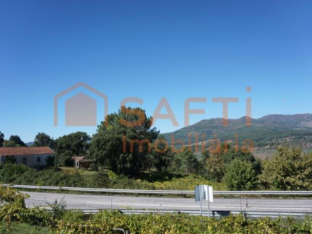 Magnifica Quinta com 26.000 m2