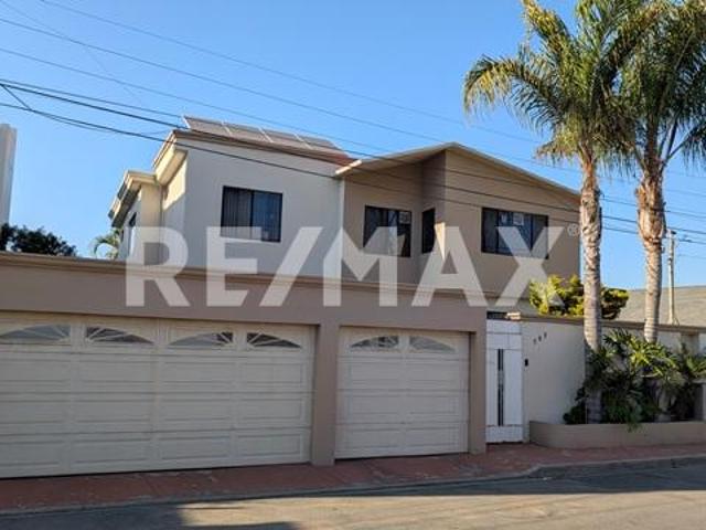 Magnifica Residencia en Playa Ensenada
