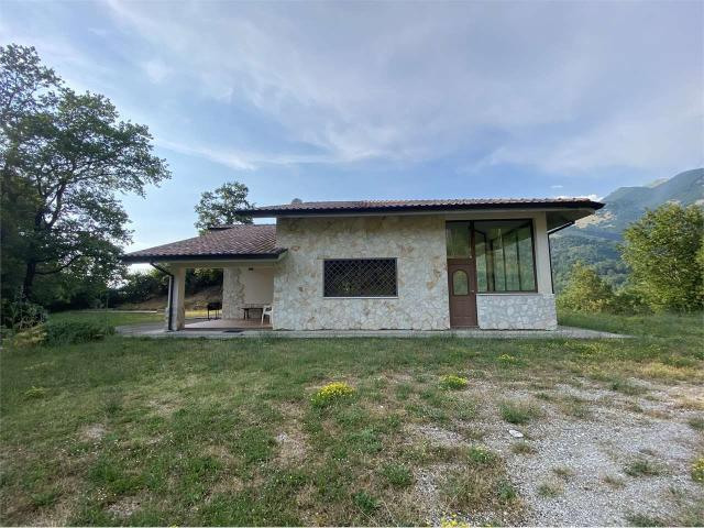 Magnifica tenuta in montagna 225m² San Biagio Saracinisco