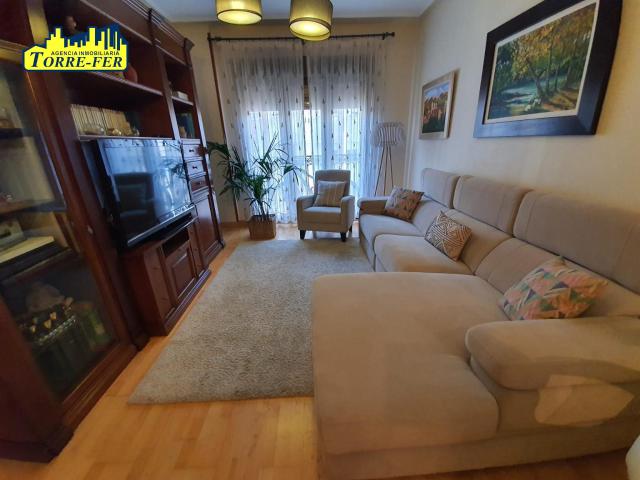 ¡MAGNIFICA VIVIENDA AMUEBLADA EN ALQUILER EN CALLE ALTAMIRA!