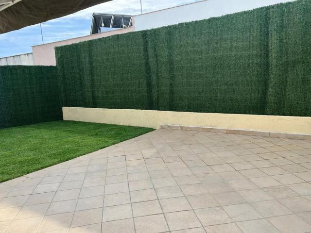 Magnífica vivienda adosada en Guillena, luminosa y lista para entrar a vivir
