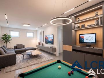 Magnificent 5.5 room villa with garden