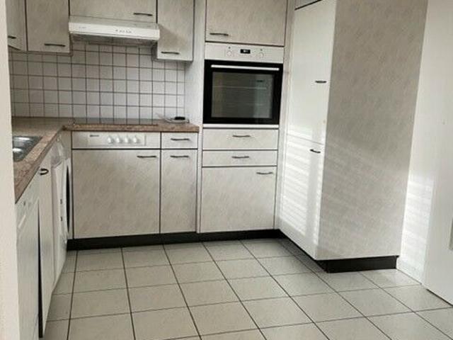 Magnificent 5.5 room apartment in the heart of the village of Corminboeuf