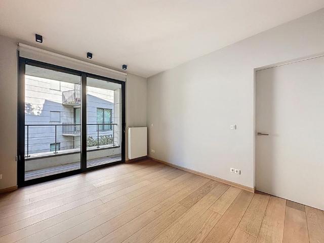 Magnificent 2 bedroom apartment + terraces + garage box