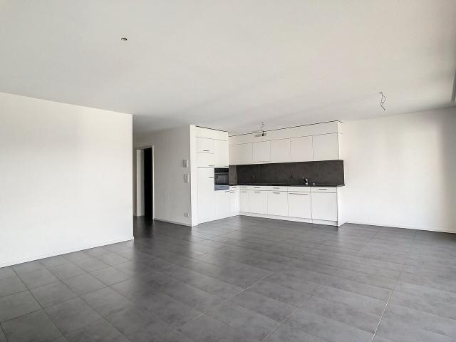MAGNIFICENT 2,5 Zimmer / SEHR SCHÖNE 2,5 Zimmer Wohnung