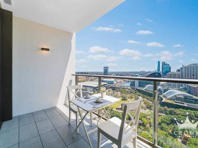 Magnificent view of Darling Harbour apartment with the most popular layout