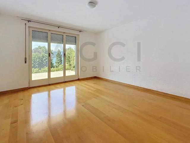 Magnificent villa with panoramic view and private access to the lake – Anières Geneva