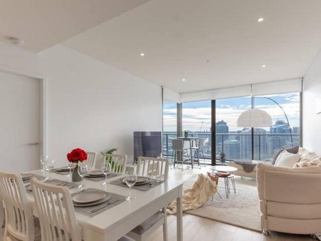 Magnificent and Marvellous Apartment with Iconic Darling Harbour Views