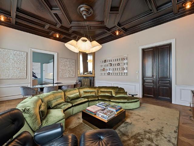 Magnificent apartment in the heart of Vienna