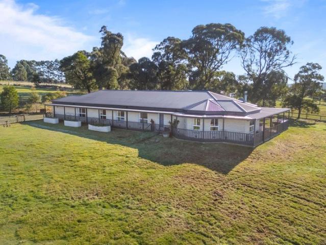 Magnificent country views that need to be seen to be believed!